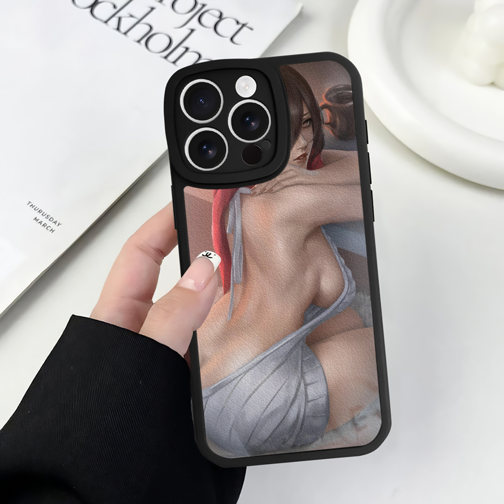 （画像用） 進撃の巨人 Attack on Titan 【iPhone 16シリーズ対応】シリコンスマホケース（レザー調） 材質：シリコン